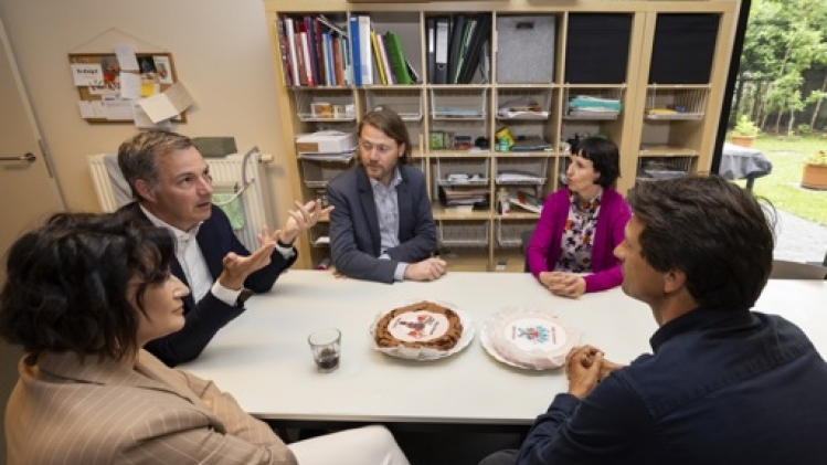 Le Premier ministre veut éviter le marchandage politique autour de l'avortement