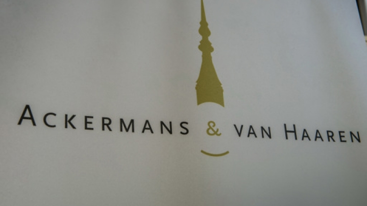 Ackermans & van Haaren investit dans l'entreprise maritime V.Group