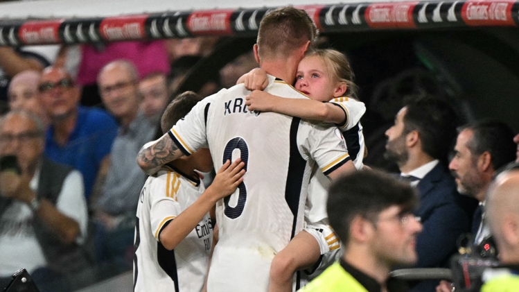 Toni Kroos fait ses adieux au Real Madrid, le 25 mai 2024.