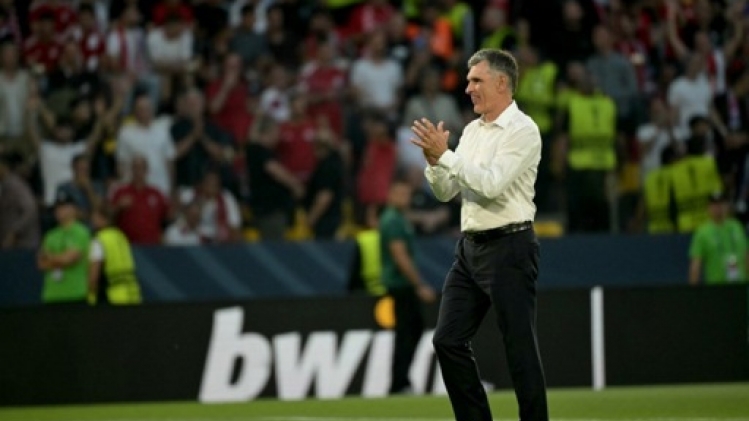 Mendilibar très heureux d'avoir donné à l'Olympiacos son premier titre européen