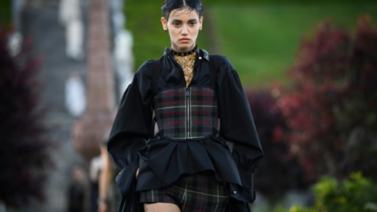 Au défilé croisière de Dior, reines et guerrières écossaises en majesté