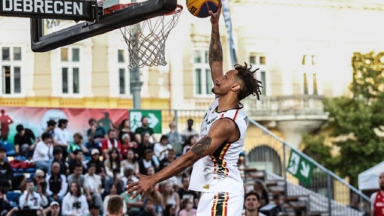 Riffa et ses Belges qualifiés pour les quarts de finale à Almaty