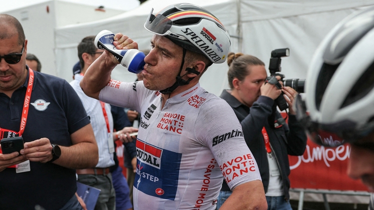 remco_evenepoel_criterium_dauphine_2024