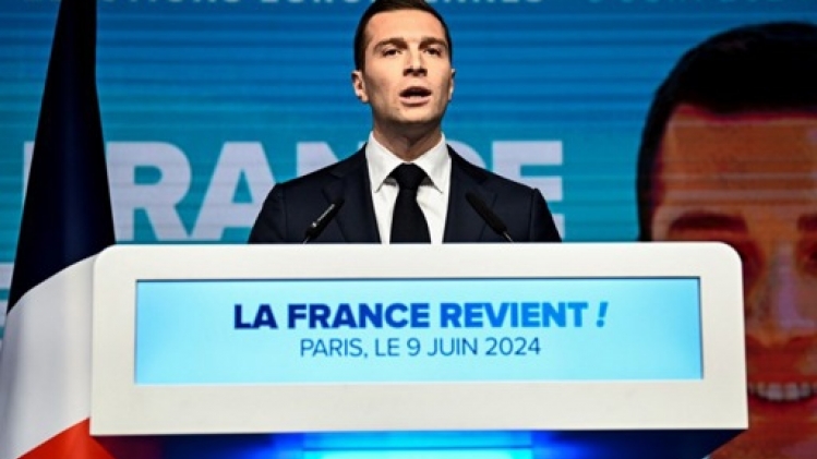 Jordan Bardella, vainqueur des européennes, réclame des élections législatives en France