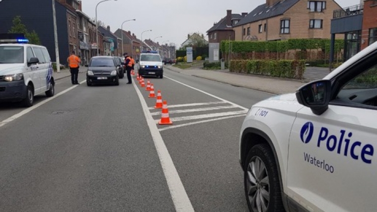 Vol à main armée dans un magasin de téléphonie à Waterloo