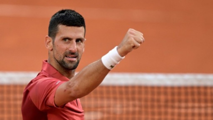Djokovic de retour à l'entraînement seulement deux semaines après son opération