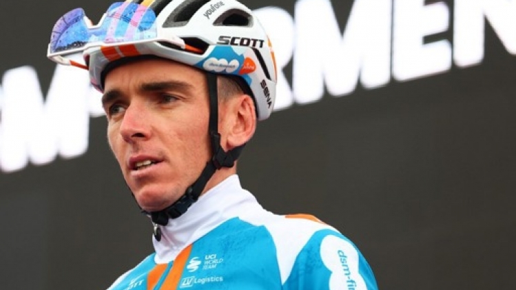 Romain Bardet prolonge avec dsm et va passer au gravel après le Dauphiné 2025