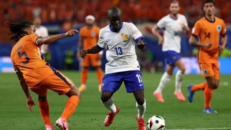 N'Golo Kanté élu Homme du match de Pays-Bas - France