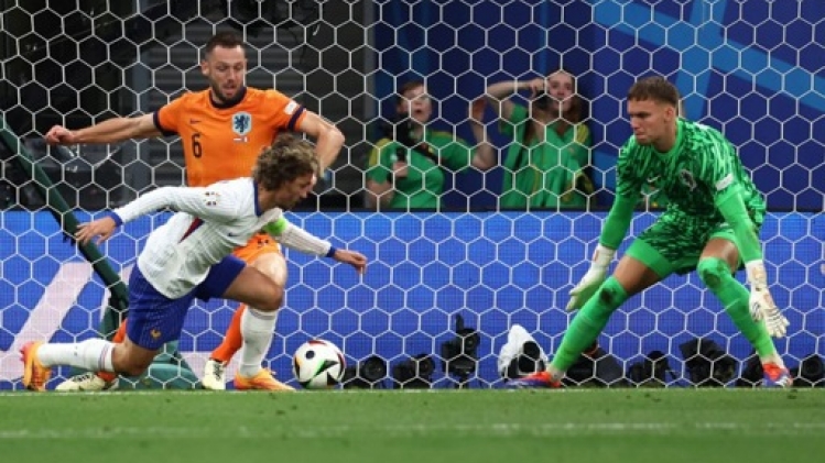 Bart Verbruggen est satisfait de sa défense très solide face à la France