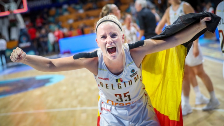 Julie Van Loo et les Washington Mystics remportent leur 3e victoire à Dallas