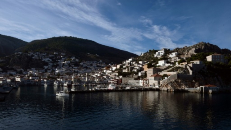 Grèce: le procès de l'équipage d'un yacht accusé d'être à l'origine d'un incendie sur l'île d'Hydra s'ouvrira mardi