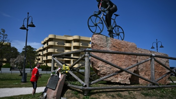 Tour de France: à Marco Pantani, Cesenatico indéfectiblement reconnaissante