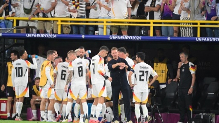 Allemagne-Danemark interrompu pendant une vingtaine de minutes à cause d'un violent orage