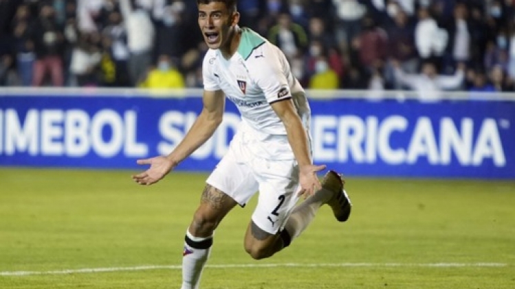 Le Club Bruges attire le défenseur central argentin Zaid Romero