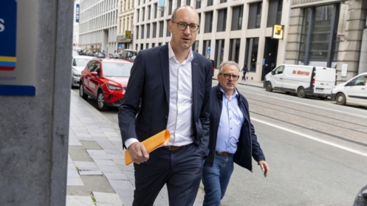 Recours fédéral contre la banque d'enregistrement bruxelloise des baux à loyer