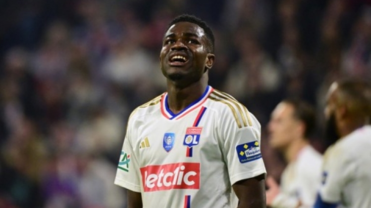 Le Ghanéen Nuamah rejoint Lyon pour 28,5 millions euros en provenance du RWDM