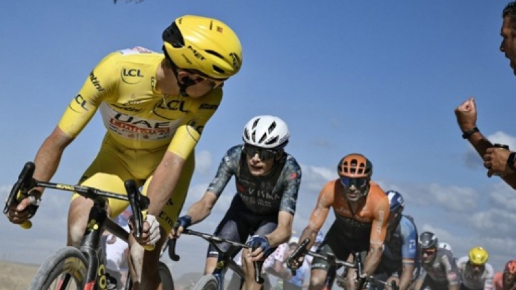 Tadej Pogacar se dit habitué à être la cible des Visma de Vingegaard à qui il fait peur