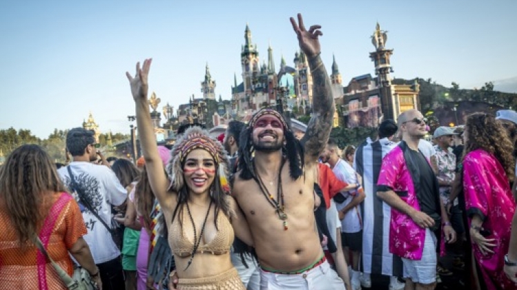 Le festival Tomorrowland affiche complet pour son 20e anniversaire sur le thème de la vie