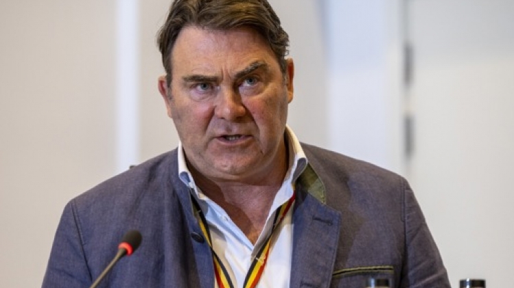 Ducarme appelle le gouvernement et les formateurs à se saisir du dossier