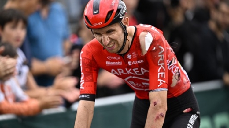 Amaury Capiot s'est fracturé le sacrum dans sa chute à l'arrivée de la 13e étape