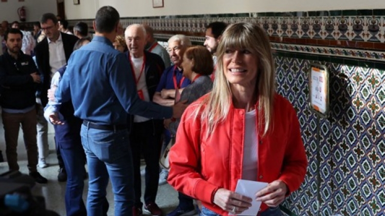 Fin de l'audition de Begoña Gómez, qui a fait valoir son droit au silence