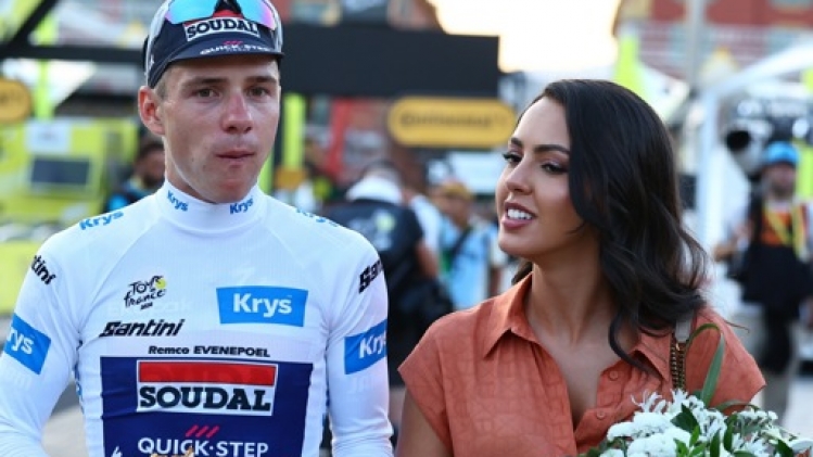 Un Remco Evenepoel ému veut revenir pour essayer de gagner le Tour de France