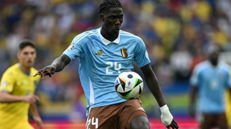 Amadou Onana fait ses débuts en amical pour Aston Villa, Lavia enchaîne avec Chelsea