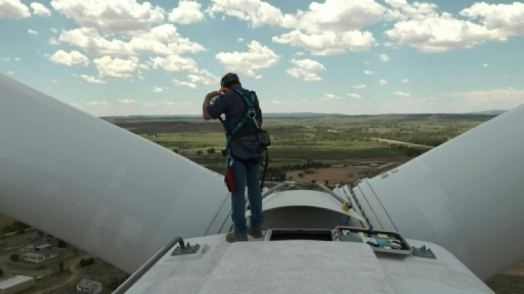 Former des réparateurs d'éoliennes, un défi vertigineux aux Etats-Unis