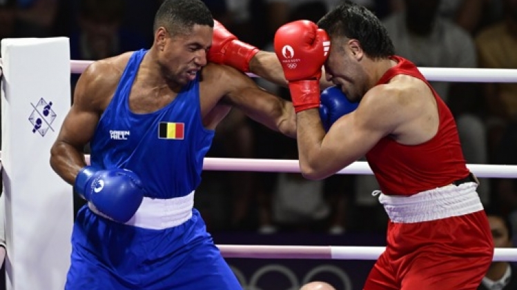Victor Schelstraete qualifié pour les quarts de finale en boxe -92 kg