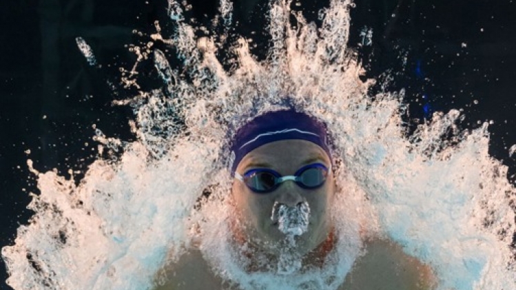 Léon Marchand s'offre un premier titre avec le 400m quatre nages en natation
