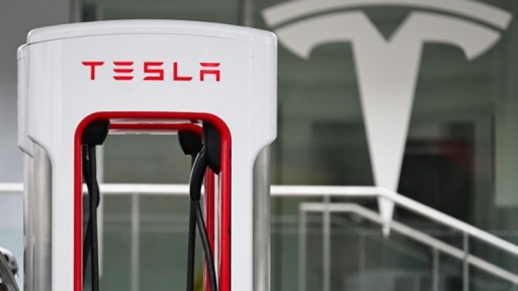 Tesla rappelle plus de 1,8 million de voitures aux États-Unis