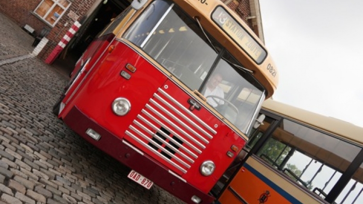 Les trams historiques de De Lijn resteront au dépôt à la suite d'un incident à Gand