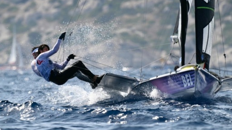 Yannick Lefebvre et Jan Heuninck 16es et éliminés avant la course aux médailles en 49er