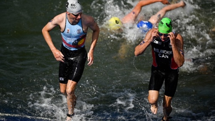 Pas d'entraînement de natation samedi dans la Seine pour les Belgian Hammers en triathlon