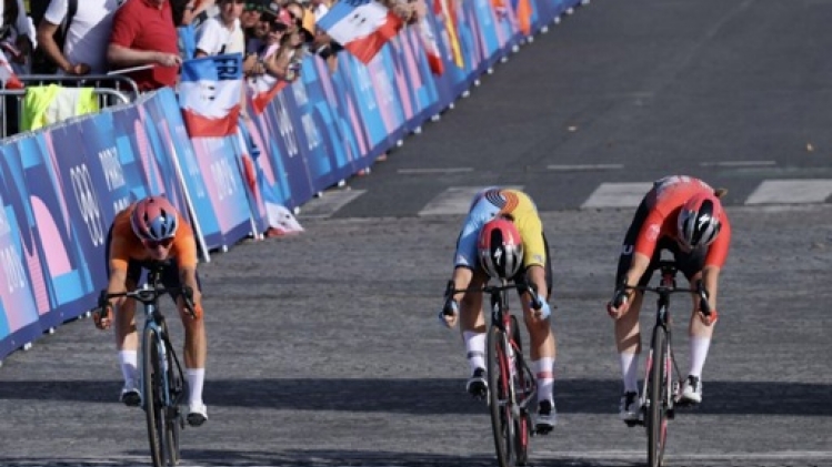 Marianne Vos empoche l'argent sur la course en ligne: Pas les jambes pour réagir