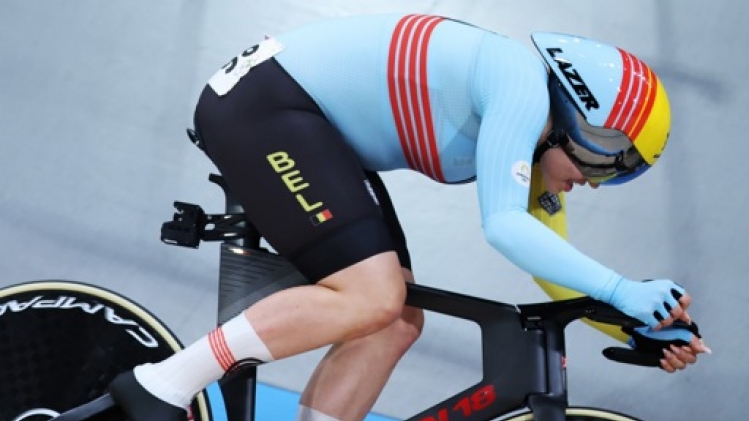 Julie Nicolaes se qualifie les 32es de finale de la vitesse