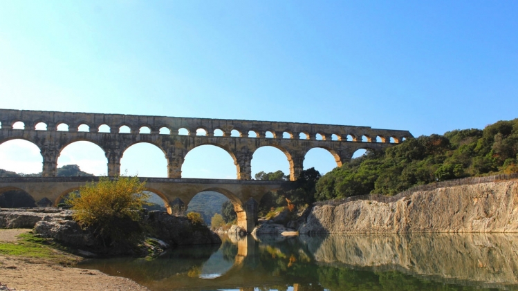pontdugard
