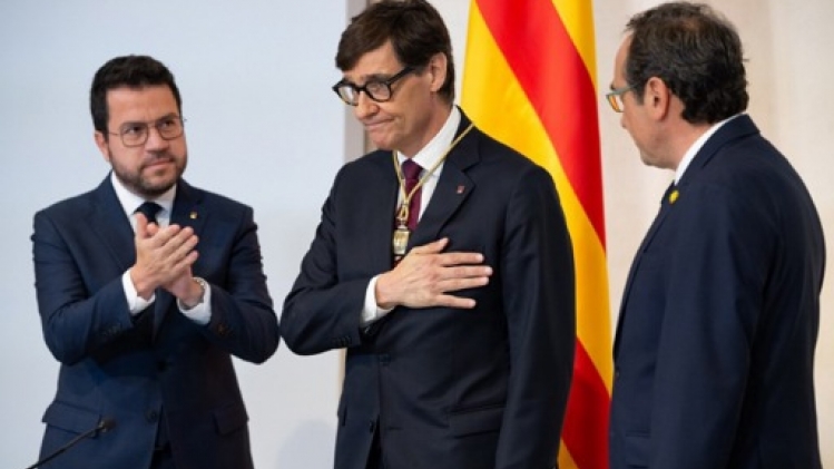 Espagne: Salvador Illa investi à la présidence de la Catalogne