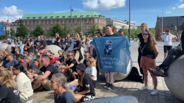 Le défenseur des baleines Paul Watson maintenu en détention au Groenland
