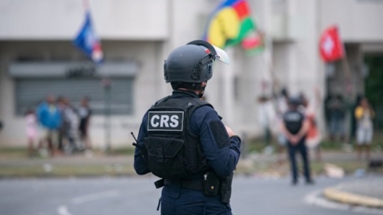 Un onzième mort, tué par un tir de gendarme, à la suite de violences en Nouvelle-Calédonie