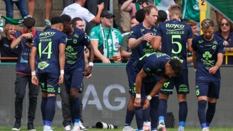 La RAAL La Louvière réussit son entrée en lice en s'imposant chez les Francs Borains 0-1