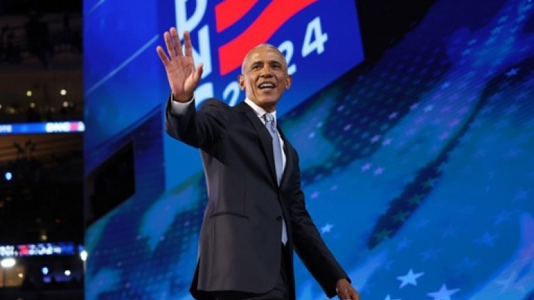 Yes, she can, les Obama saluent en Harris l'espoir des démocrates