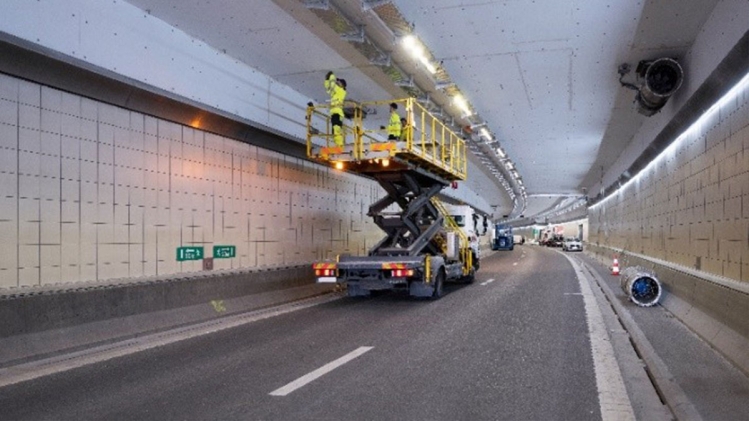 Malgré la fin des travaux de rénovation du tunnel de Cointe, la vitesse reste limitée à 50 km/h