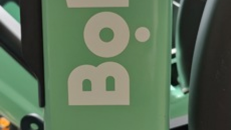 Bolt lance ses vélos et trottinettes électriques à Charleroi