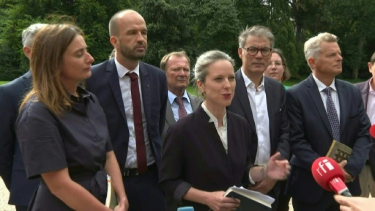 Matignon: consultations à l'Elysée, journée de dupes entre Macron et le NFP ?