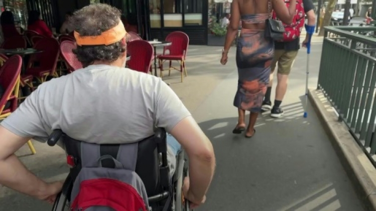 Handicap: les Paralympiques mettent Paris au défi de l'accessibilité