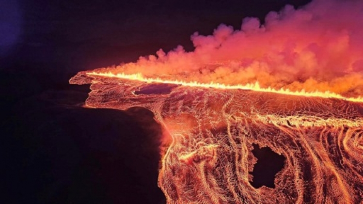 Islande: l'éruption volcanique s'étend après l'apparition d'une deuxième fissure