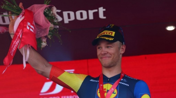 Jonathan Milan remporte la 3e étape au sprint, Mads Pedersen reste leader