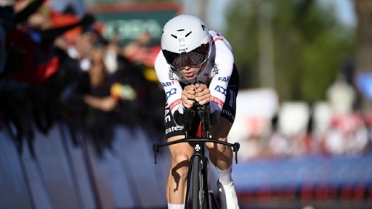 Joao Almeida abandonne après un test positif au coronavirus