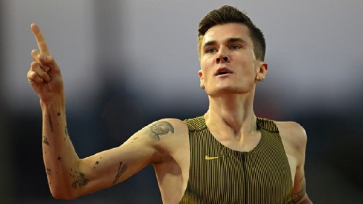 Le Norvégien Jakob Ingebrigtsen bat le record du monde du 3000m en 7:17.55